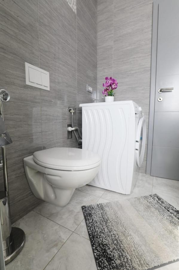 Apartman Teo &Tena Otočac Exteriör bild
